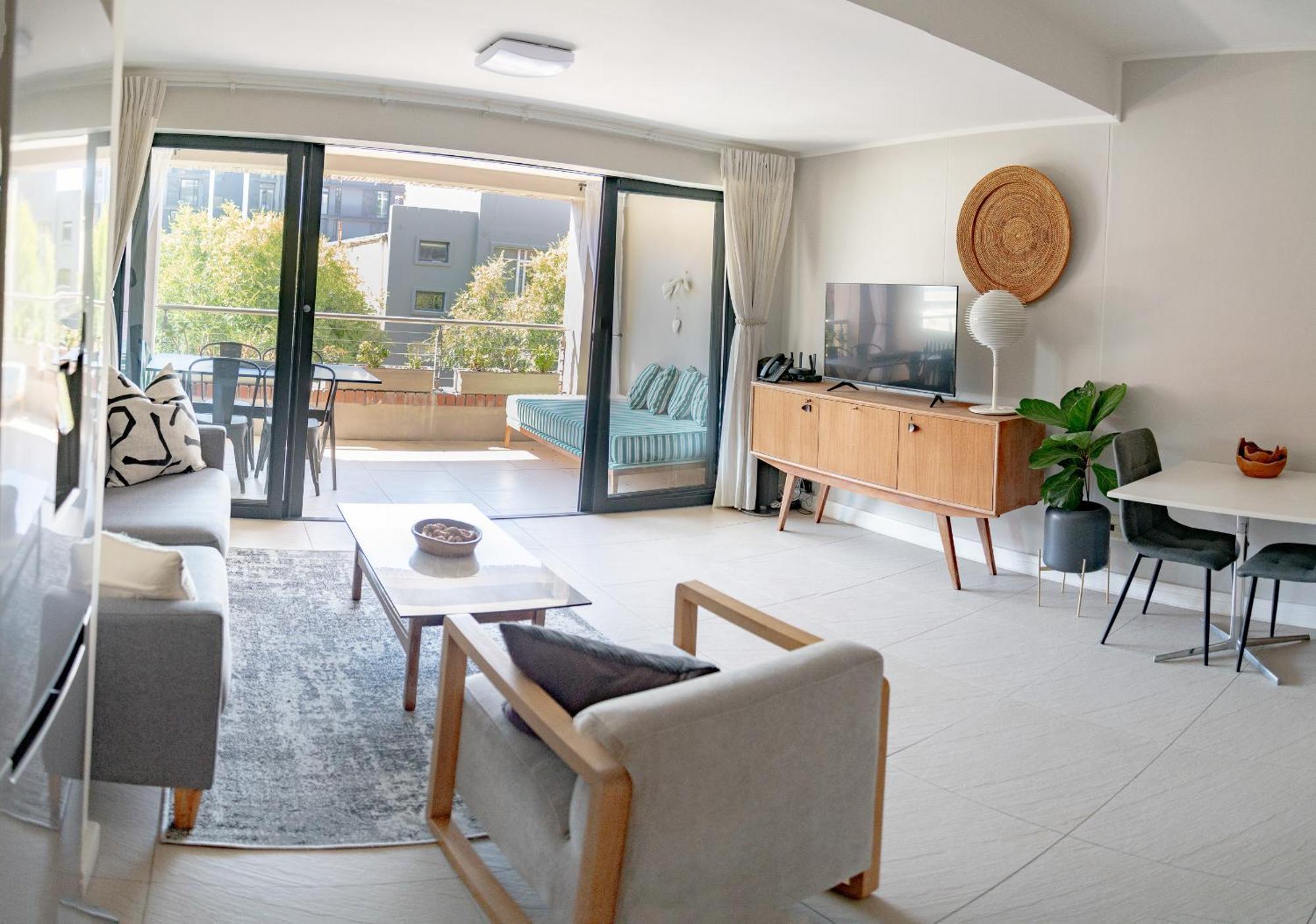 Apartment Luxury In The Rockwell, Close To The V&a Waterfront Cape Town