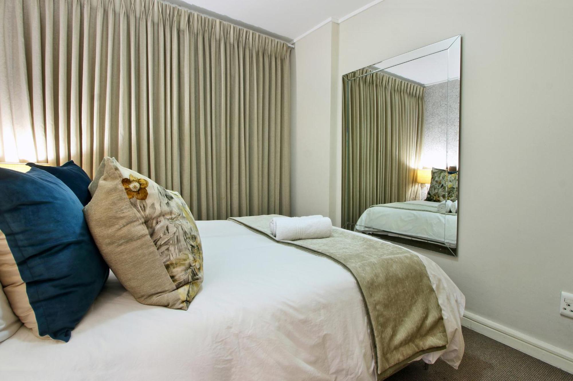 Luxury In The Rockwell, Close To The V&a Waterfront *