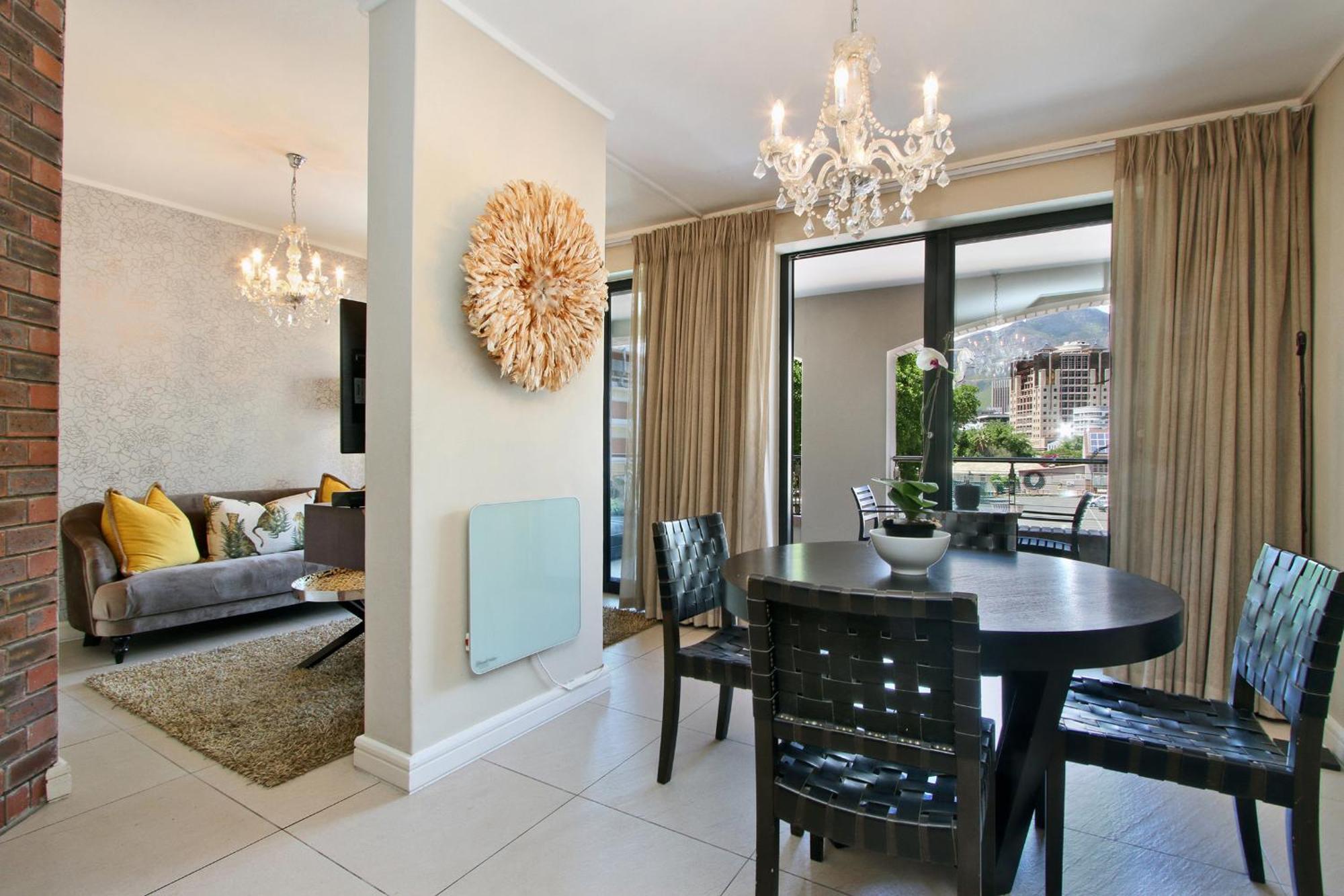 Luxury In The Rockwell, Close To The V&a Waterfront